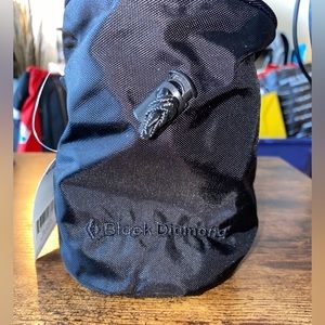 NWT | Black Diamond Mojo Chalk Bag with waist belt